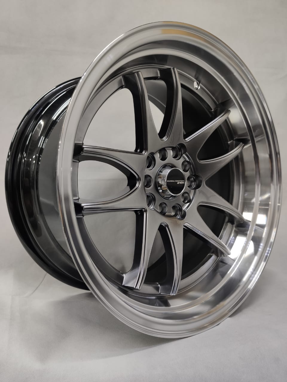 Купить Комплект дисков Work Emotion CR-KAI 3256 8/9x17/5x114.3 D73.1  ET35/25 графит - VipWheels