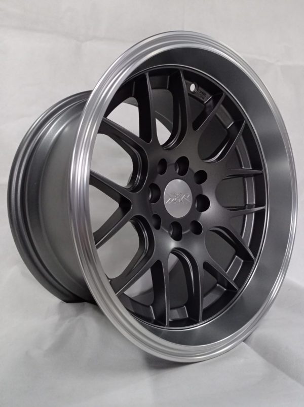 Комплект дисков XXR 530 8.25x15/4x114.3 D73.1 ET0 графит