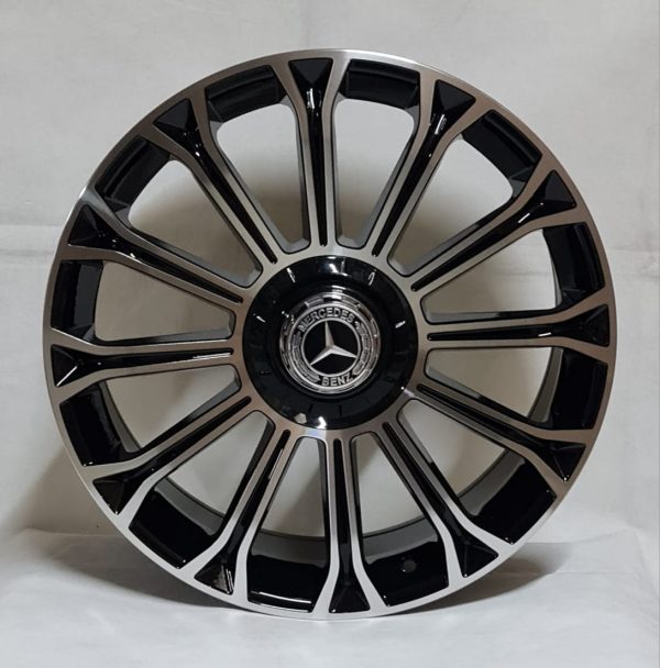 Комплект дисков Mers FBX003-18 8x18/5x112 ET35 Dia66.5 MB