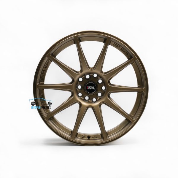 Комплект дисков Ipeople-Wheels ip-0516 527 R17 8j et+35 5*114.3/5*100