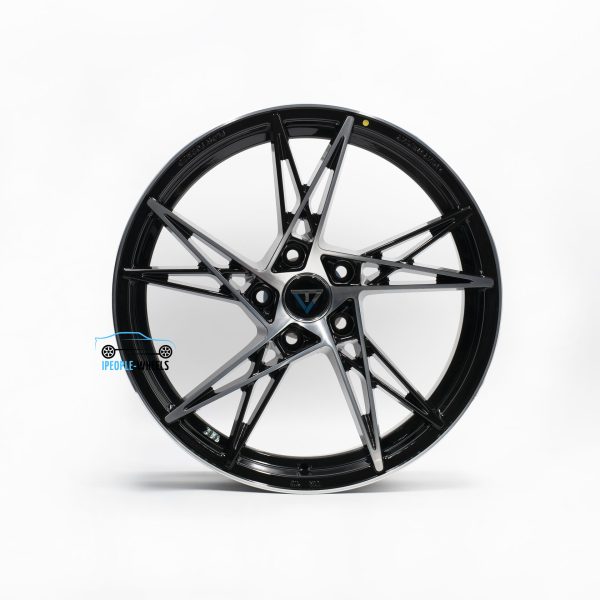 Комплект дисков Ipeople-Wheels ip-0731 VLF07 R18 8j et+35 5*114.3