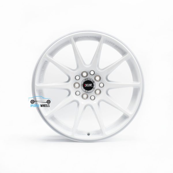 Комплект дисков Ipeople-Wheels ip-1456 527 R17 8j et+35 4*100 / 4*114.3