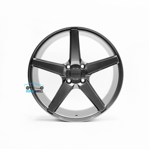 Комплект дисков Ipeople-Wheels ip-1154 VPS303 r17 8j ET+35 4*100