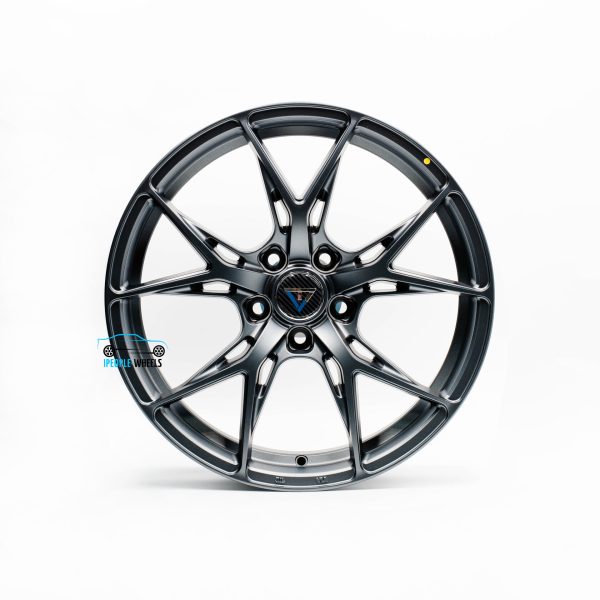 Комплект дисков Ipeople-Wheels ip-1210 VLF28 R18 8j et38 5*100