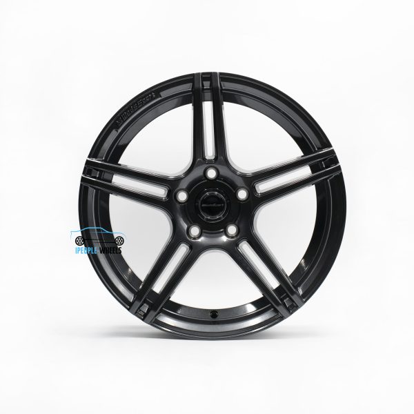 Комплект дисков Ipeople-Wheels ip-1300 R17 8j Et+35 5*114.3