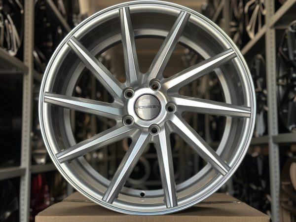Комплект дисков Vossen-ip-1708-L-R CVT R18 8j et+35 5*114.3 Silver Machine Face