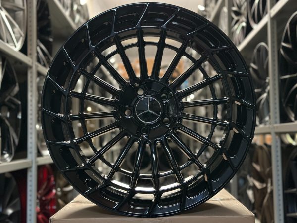 Комплект разношироких дисков Mercedes-ip-1776-ab r19 8/9j ET43/45 5*112 Black