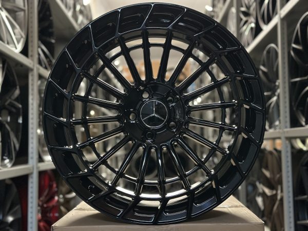 Комплект дисков Mercedes-ip-1790 r18 8j ET+40 5*112 Black