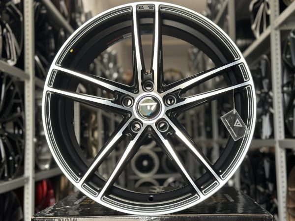 Комплект дисков Wheelegend-ip-1602 VLF01 R18 8j et+38 5*115 Black Machine Face