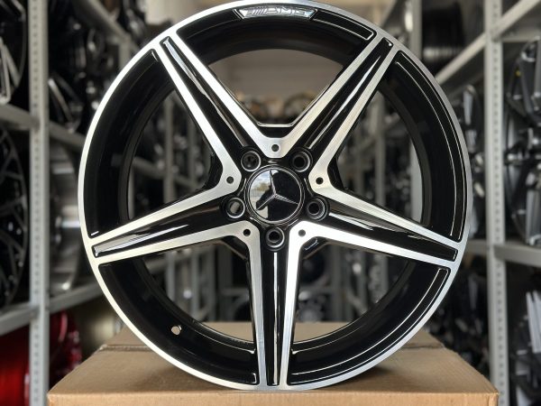 Комплект дисков Mercedes-ip-1590 r18 8j ET+40 5*112 Black Machine Face
