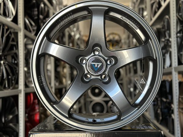 Комплект дисков Wheelegend-ip-1691 VLF-AKF03F R18 8.5j et+38 5*108 Gunmetal