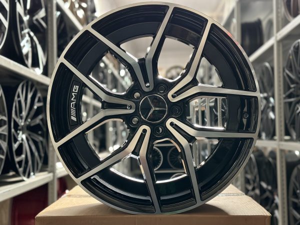 Комплект разношироких дисков Mercedes-ip-1583ab r19 8j/9j ET43/53 5*112 (ip-1583 Black Machine Face