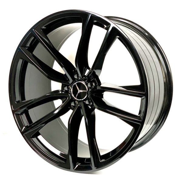 Комплект дисков WorldWheels 90576 22/5x112.0/10.0/66.6/35/черный